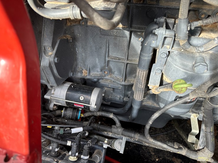 #38416-•-2016-case-axial-flow-8240-prwd-combine-yfg230343-image-71