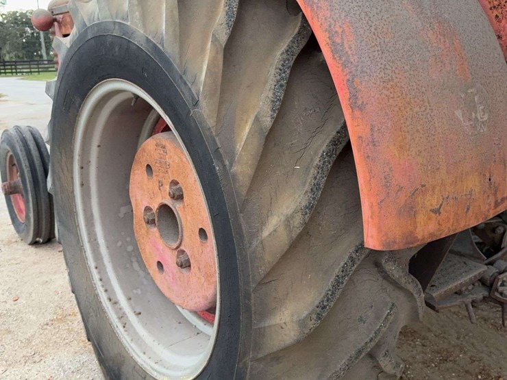 massey-ferguson-95-image-50