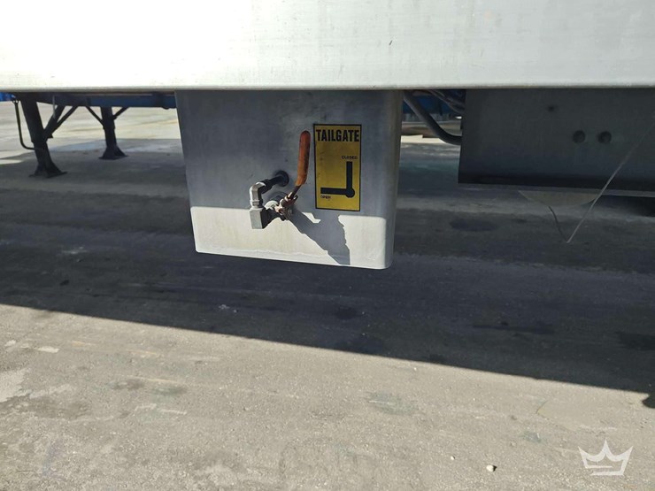 2023-titan-trailer-image-9