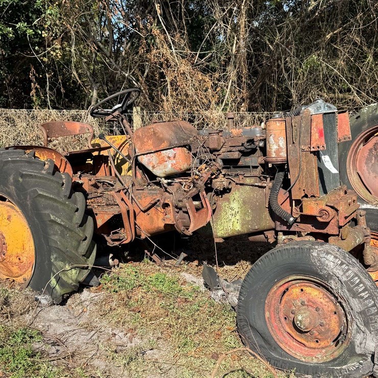 Minneapolis-Moline Parts Tractor