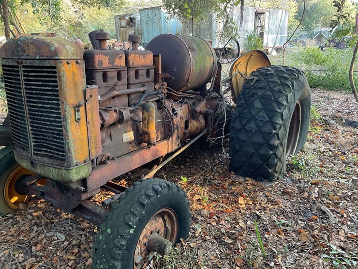 minneapolis-moline-lp-parts-tractor-image-1