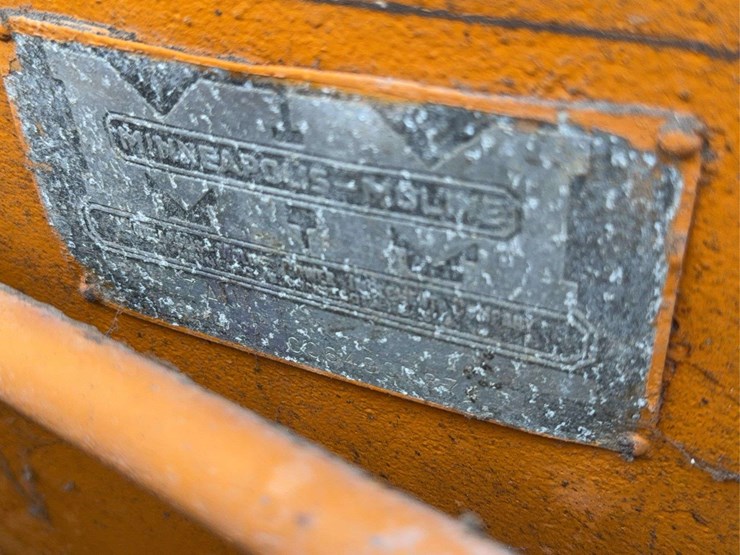 minneapolis-moline-zau-image-33