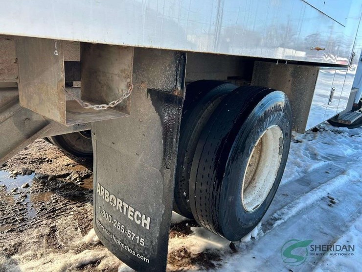 2019-ford-f750-image-15