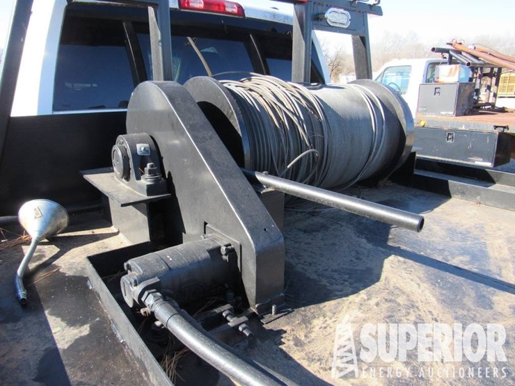 2013-dodge-ram-3500-image-4