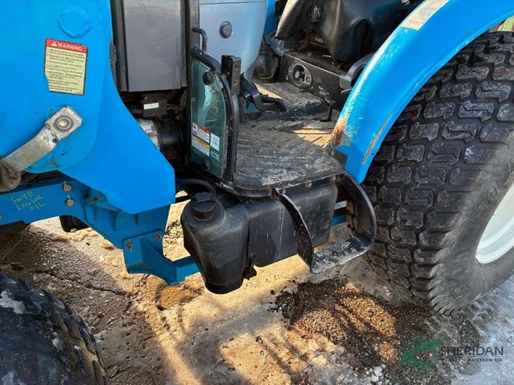 ls-xr4755h-loader-tractor-showing-3660-hours-image-8