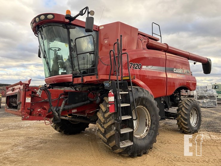 2012-case-ih-7120-image-1