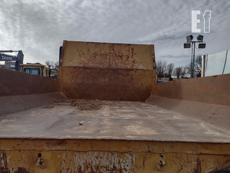 2017-morooka-mst3000vd-image-21