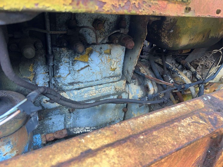 minneapolis-moline-diesel-backhoe-image-20