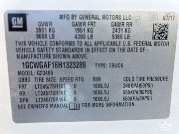 2017-chevrolet-express-2500-image-5