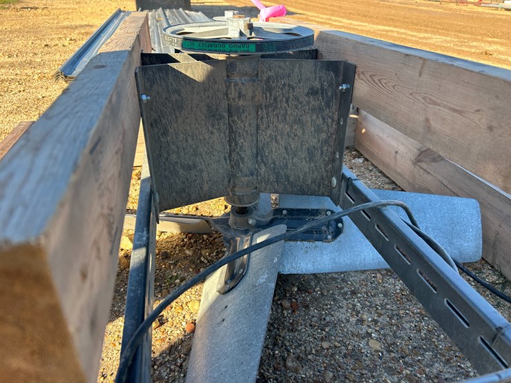 #37852-•-barn-fan-image-6