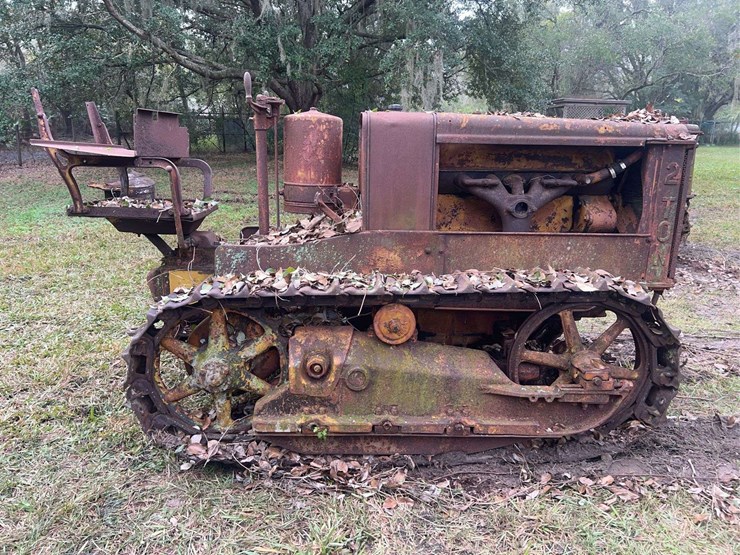caterpillar-2-ton-crawler-image-5