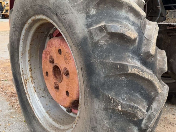 massey-ferguson-95-image-54