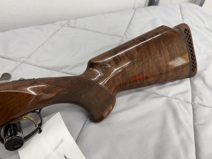 browning-citori-xt-12-gauge-shotgun-image-10