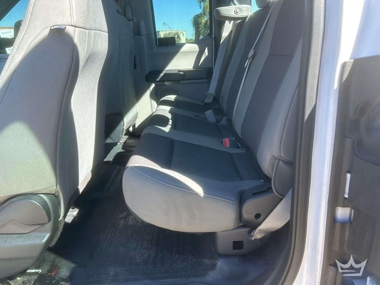 2017-ford-f150-image-19