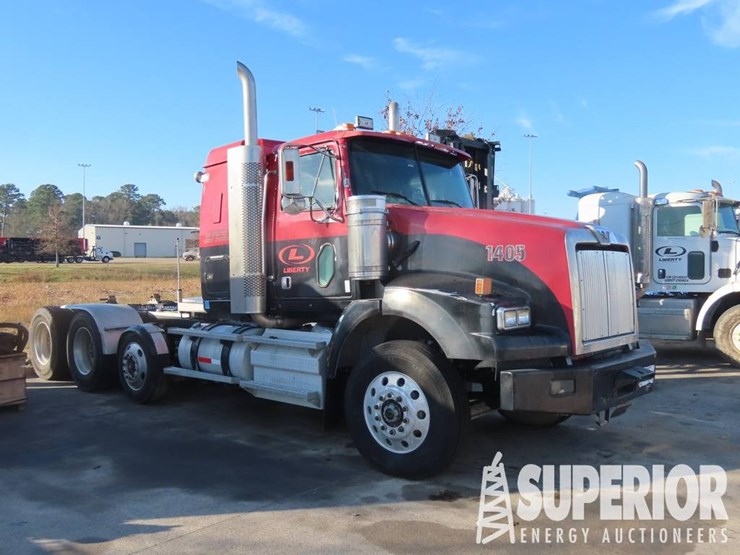 2011-western-star-4900-image-1