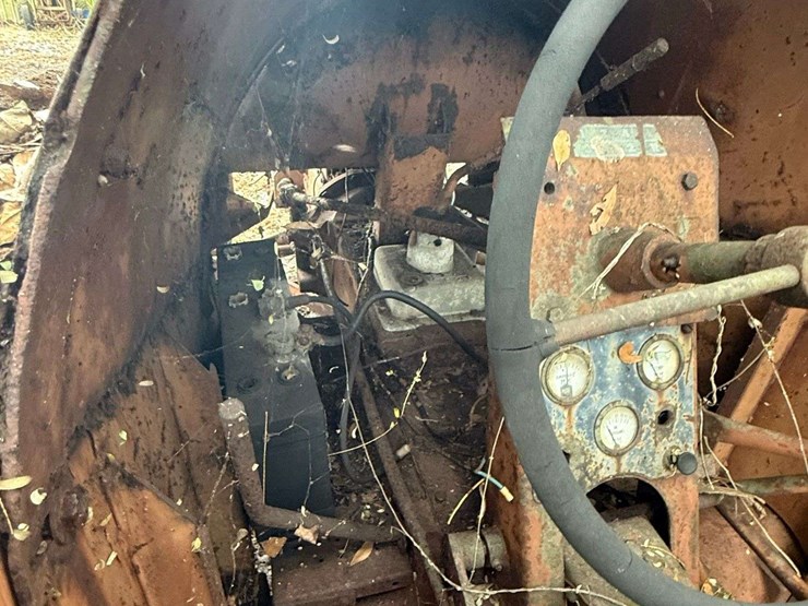 minneapolis-moline-orchard-image-22