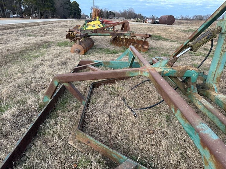 #38449-•-triple-"j"-manufacturing-14'-levee-smother-image-16