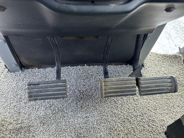 1988-case-ih-7130-image-60