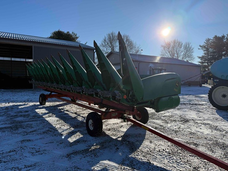 2017-john-deere-712fc-image-1