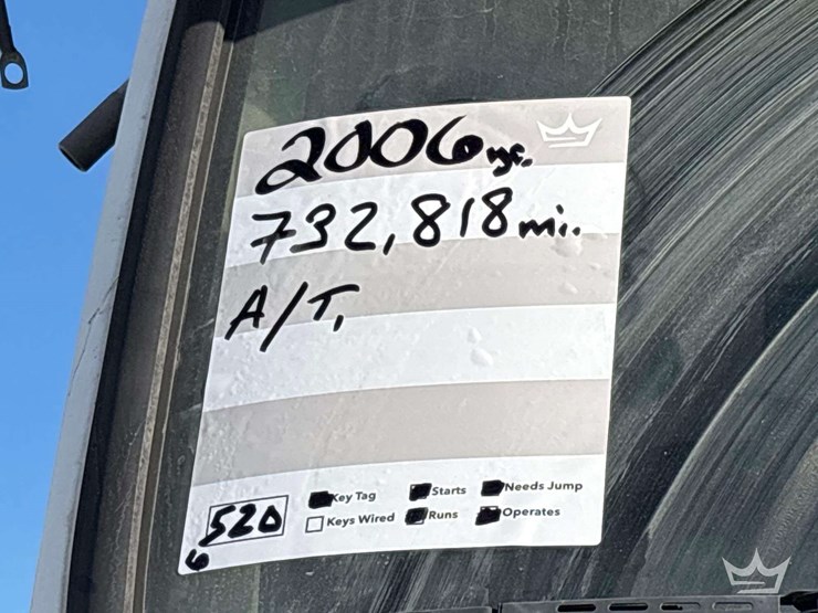 2006-volvo-vnm-image-37