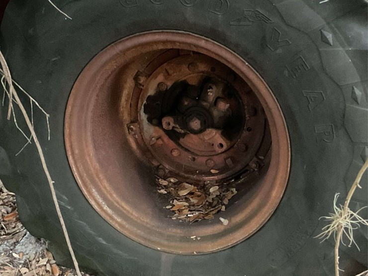 massey-ferguson-97-image-35