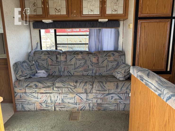 jayco-camper-image-5