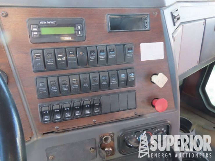 2012-western-star-4900-image-9