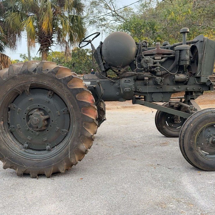 MINNEAPOLIS MOLINE M5