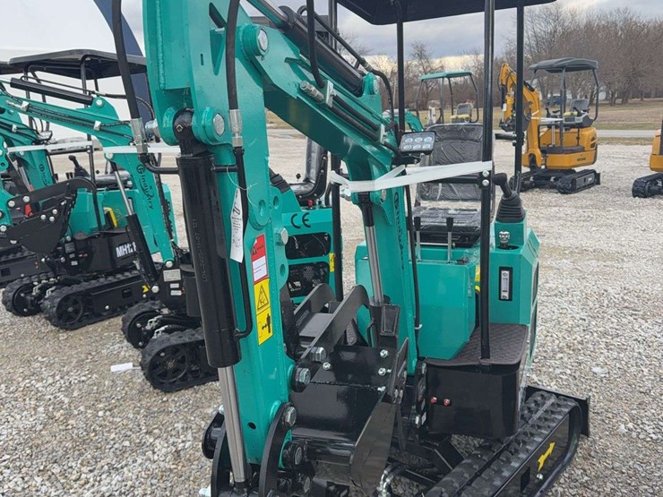 2026-cfg-industry-mh12rx-image-2