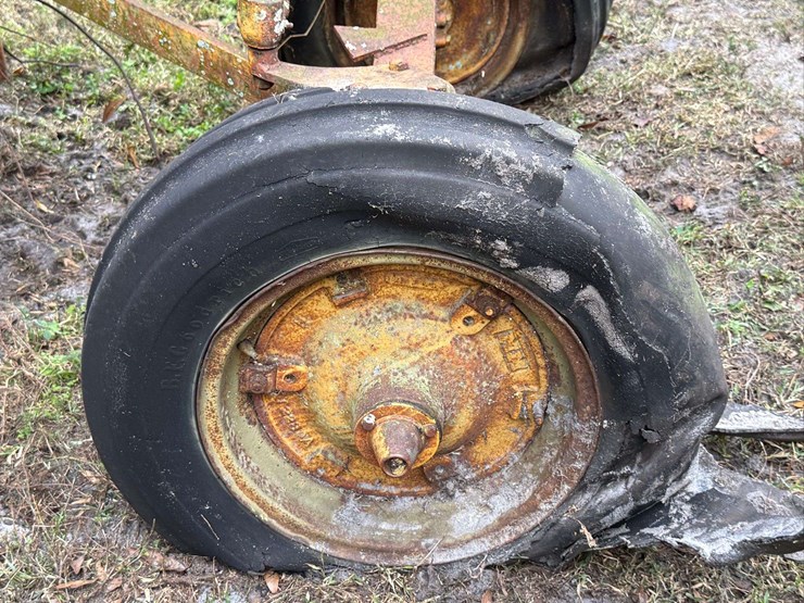 minneapolis-moline-utc-image-31