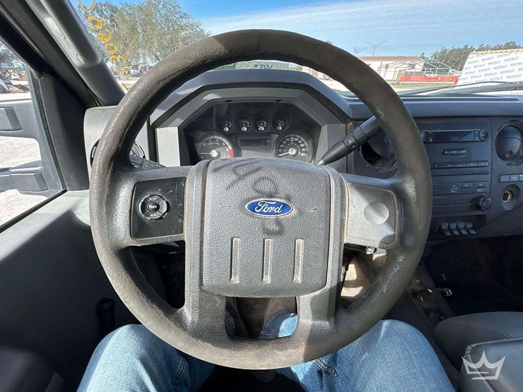 2015-ford-f350-image-14