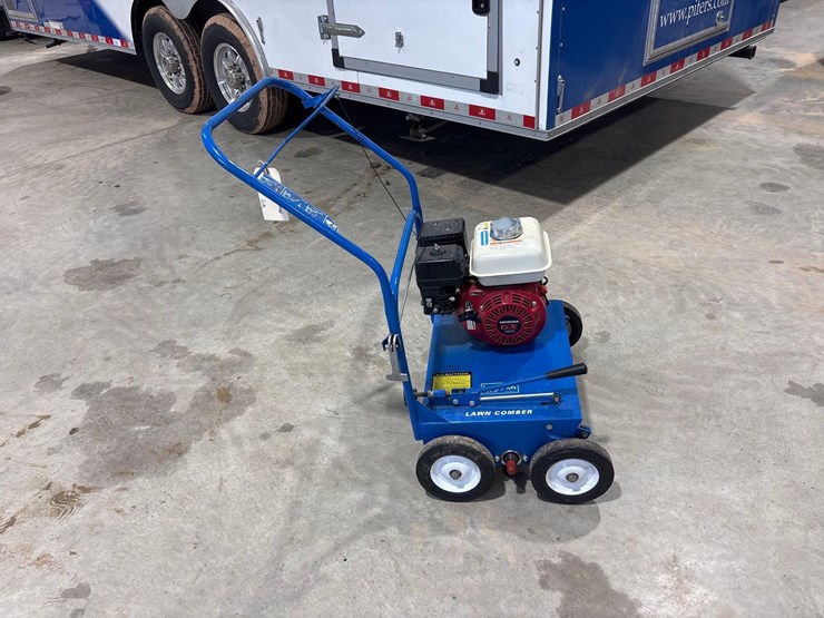 bluebird-lawn-comber-image-2