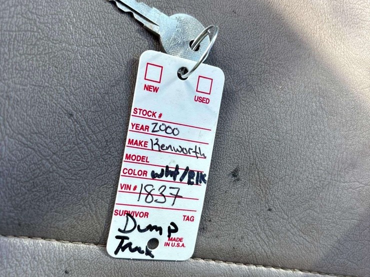 2000-kenworth-tri-axle-dump-truck-image-54