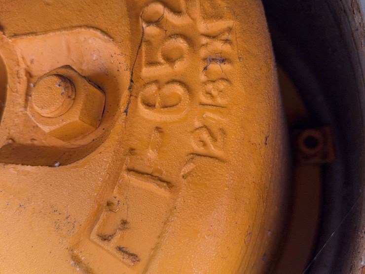 minneapolis-moline-g705-image-42