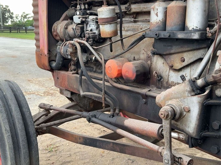 massey-ferguson-95-image-30