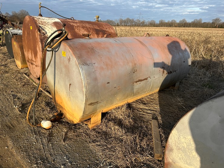 #38461-•-~575gal-fuel-tank-image-1