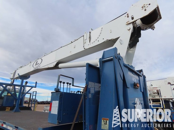 2008-peterbilt-365-image-5