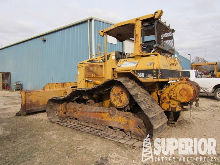 caterpillar-d6n-image-2