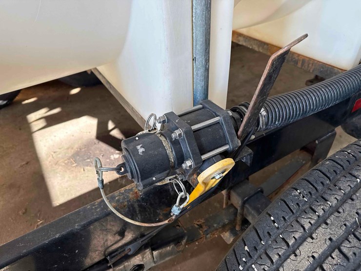 michigan-chief-liq.-tender-trailer-image-17