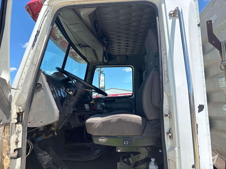 2007-western-star-4900-image-7