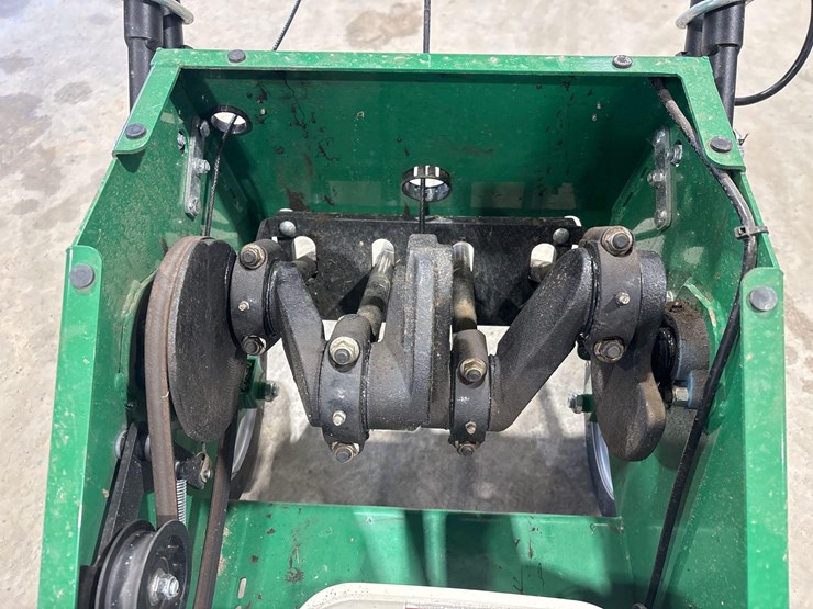 2022-billy-goat-aerator-image-9