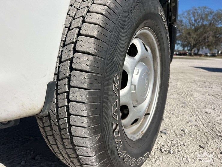 2018-ford-f150-image-23