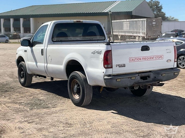 2004-ford-f250-image-4