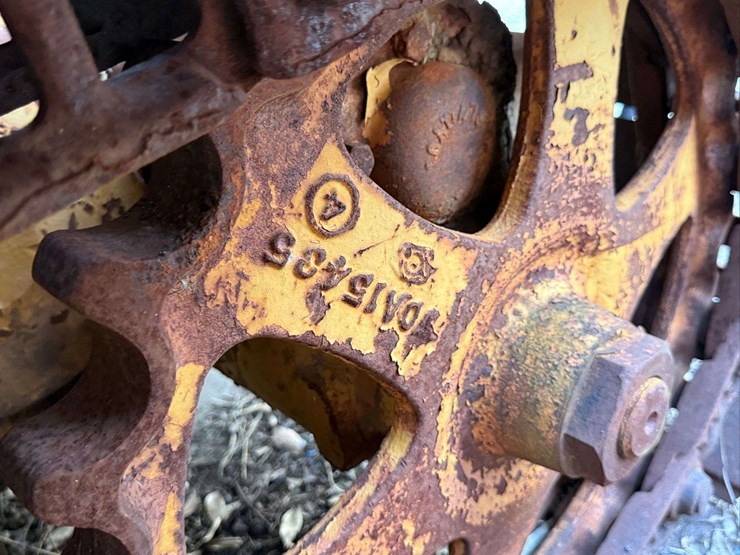 minneapolis-moline-diesel-crawler-image-15