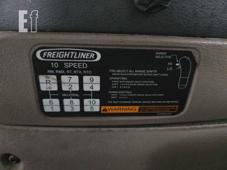 2016-freightliner-cascadia-113-image-16
