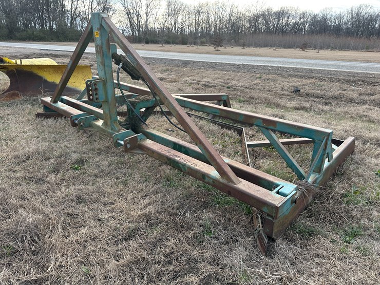 #38449-•-triple-"j"-manufacturing-14'-levee-smother-image-1