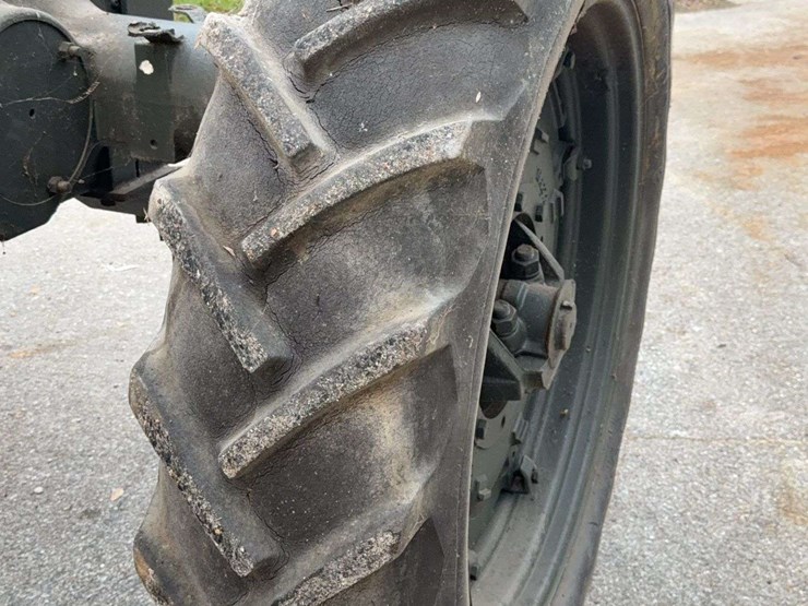 minneapolis-moline-m5-image-29