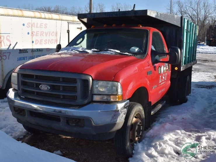 2003-ford-f550-image-2