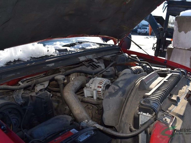 2003-ford-f550-image-17