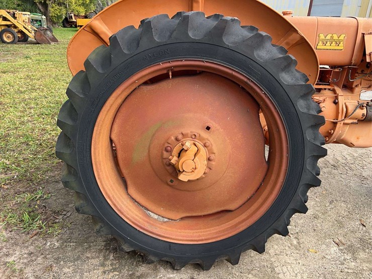 minneapolis-moline-ztu-image-36